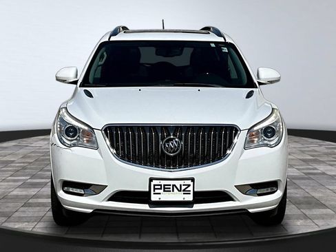 Used 2016 Buick Enclave Leather FWD image 2