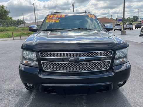 Used 2013 Chevrolet Avalanche LTZ AWD/4WD image 8