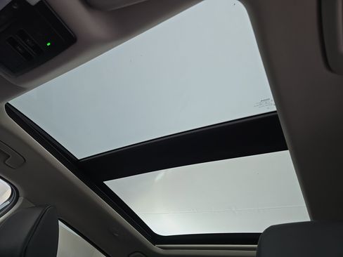 New 2026 Nissan Rogue SV FWD image 29