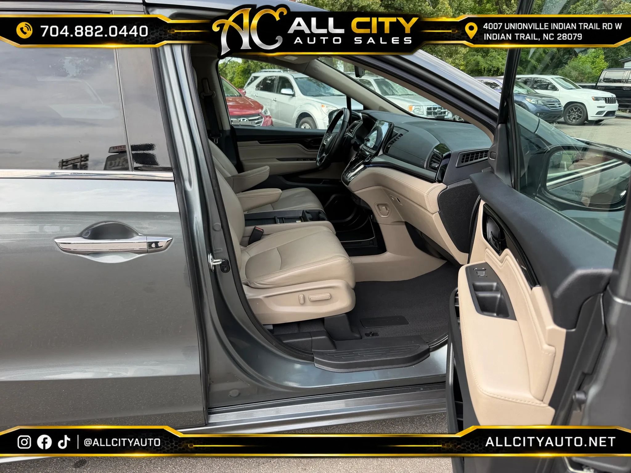 Used 2018 Honda Odyssey Elite image 13