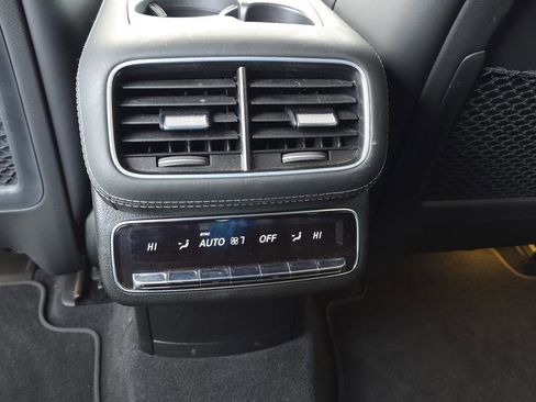 Used 2025 Mercedes-Benz GLS 63 AMG 4MATIC image 27