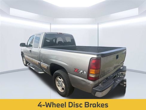 Used 2001 Chevrolet Silverado 1500 LS w/ Off-Road Chassis Pkg AWD/4WD image 12