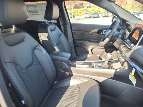 New 2026 Jeep Compass Latitude w/ Quick Order Package 29K image 28