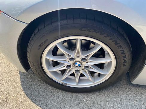 Used 2003 BMW Z4 2.5i image 32