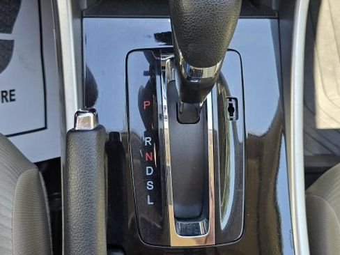 Used 2016 Honda Accord LX image 24