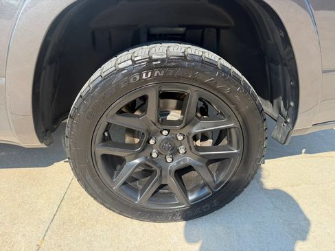 Used 2020 RAM 1500 Limited AWD/4WD image 75