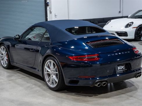 Used 2019 Porsche 911 Carrera S RWD image 12