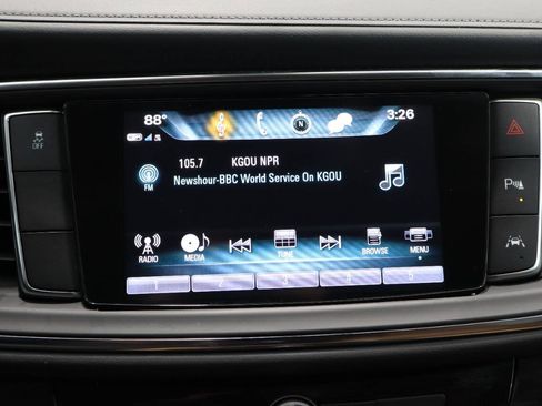 Used 2018 Buick Enclave Premium FWD image 22