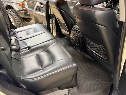 Used 2014 Toyota Land Cruiser AWD/4WD image 30