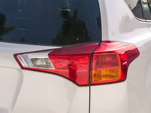 Used 2013 Toyota RAV4 Limited image 10