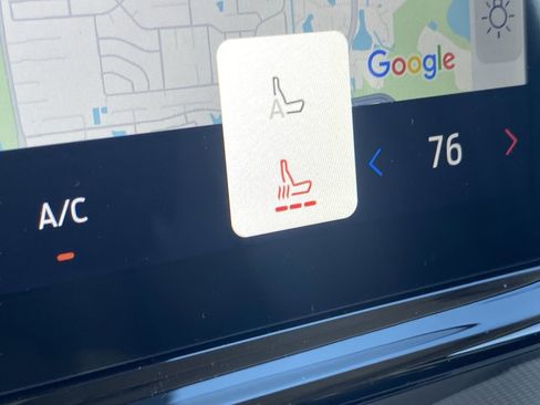 New 2026 Ford Expedition Active image 28