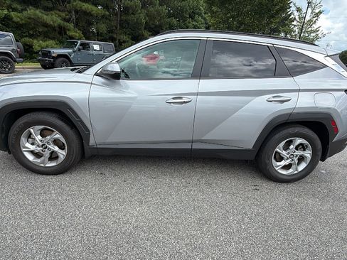 Used 2022 Hyundai Tucson SEL w/ Cargo Package FWD image 11