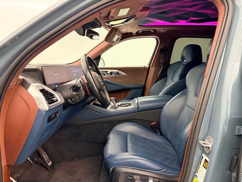 Used 2023 BMW XM w/ M Driver's Package image 16