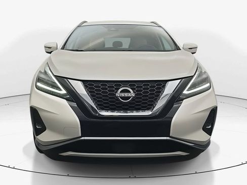 Used 2024 Nissan Murano SV image 3