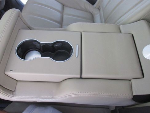 Used 2016 Land Rover Range Rover Sport HSE image 61