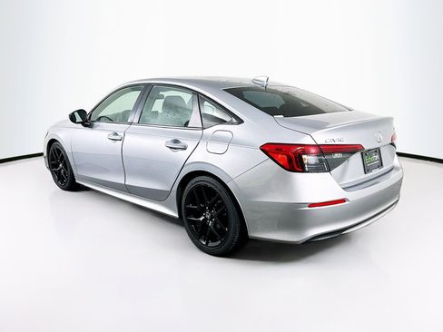 Used 2024 Honda Civic Sport image 5