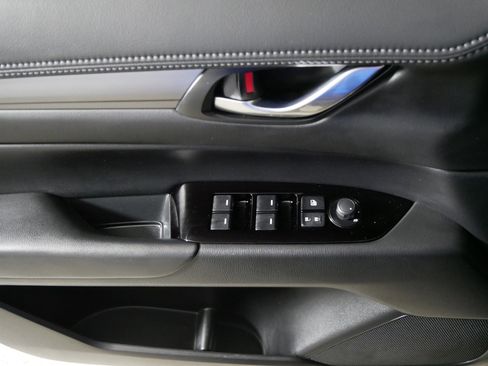 Used 2025 MAZDA CX-5 AWD 2.5 S w/ Preferred Package image 19