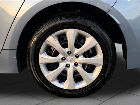 Used 2024 Toyota Corolla LE FWD image 11