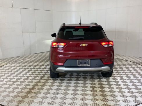 Used 2024 Chevrolet TrailBlazer LT w/ LT Cold Weather Package FWD image 18