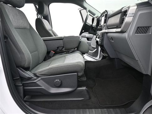 Used 2023 Ford F150 XLT w/ FX4 Off-Road Package image 18
