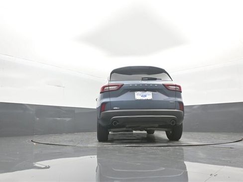 Certified 2025 Ford Escape ST-Line Elite image 32