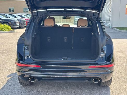 Certified 2022 Lincoln Corsair Reserve w/ Equipment Group 201A AWD/4WD image 9