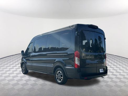 Used 2023 Ford Transit 350 XLT image 9