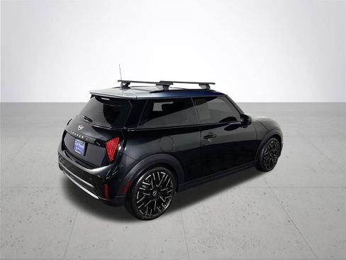 Used 2025 MINI Cooper S image 6