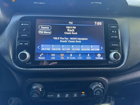 Used 2021 Nissan Kicks SV FWD image 16