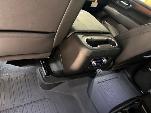 New 2026 GMC Yukon XL Denali w/ Sun & Power Step Package image 23