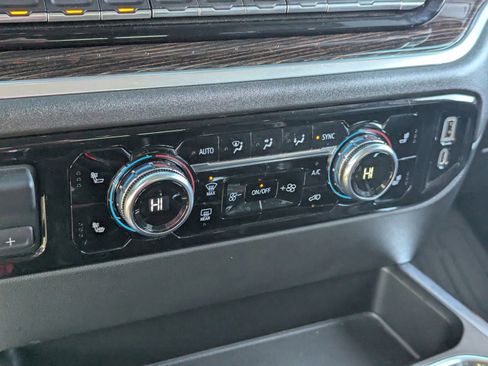 Used 2023 GMC Sierra 1500 Elevation w/ Elevation Premium Package image 29