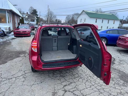 Used 2011 Toyota RAV4 Limited w/ Limited Extra Value Pkg image 19