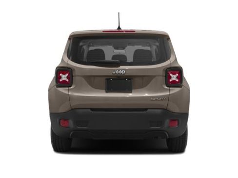 Used 2018 Jeep Renegade Latitude w/ Cold Weather Group AWD/4WD image 5