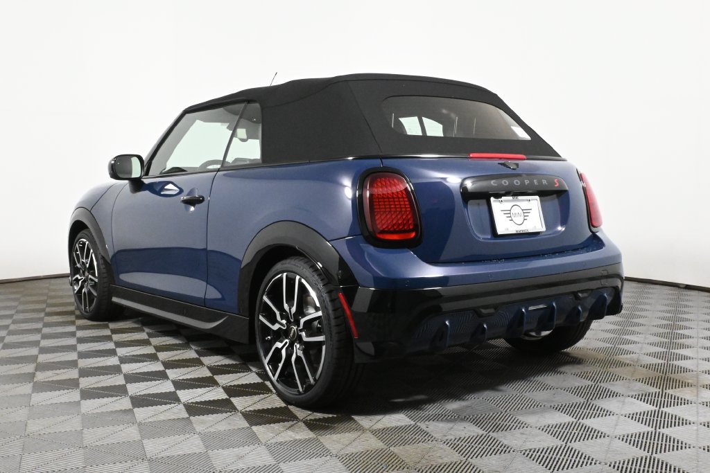 Used 2026 MINI Cooper S FWD image 6