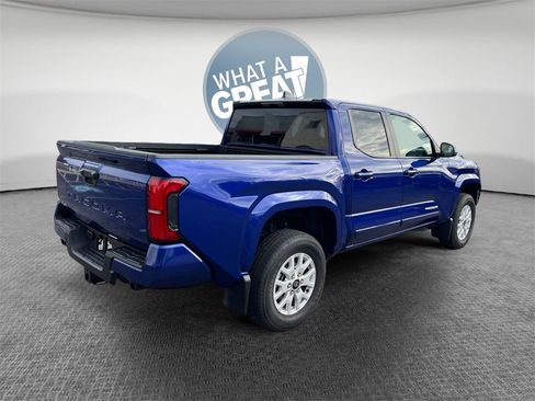 Certified 2025 Toyota Tacoma SR5 image 3