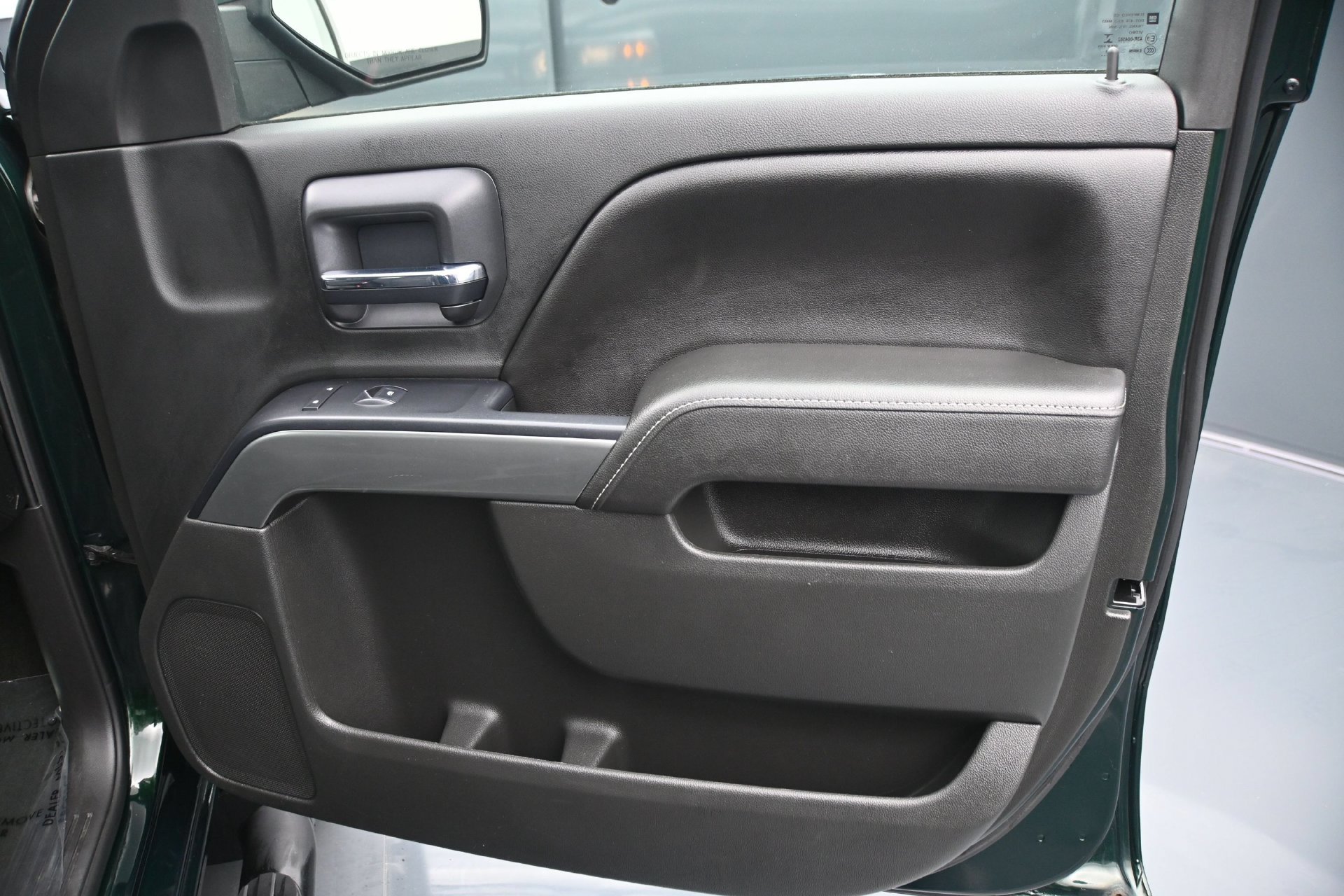 Used 2015 Chevrolet Silverado 1500 LT w/ All Star Edition AWD/4WD image 12