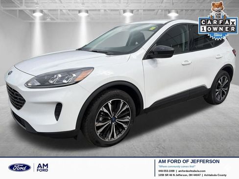 Used 2022 Ford Escape SE w/ SE Sport Appearance Package AWD/4WD image 1
