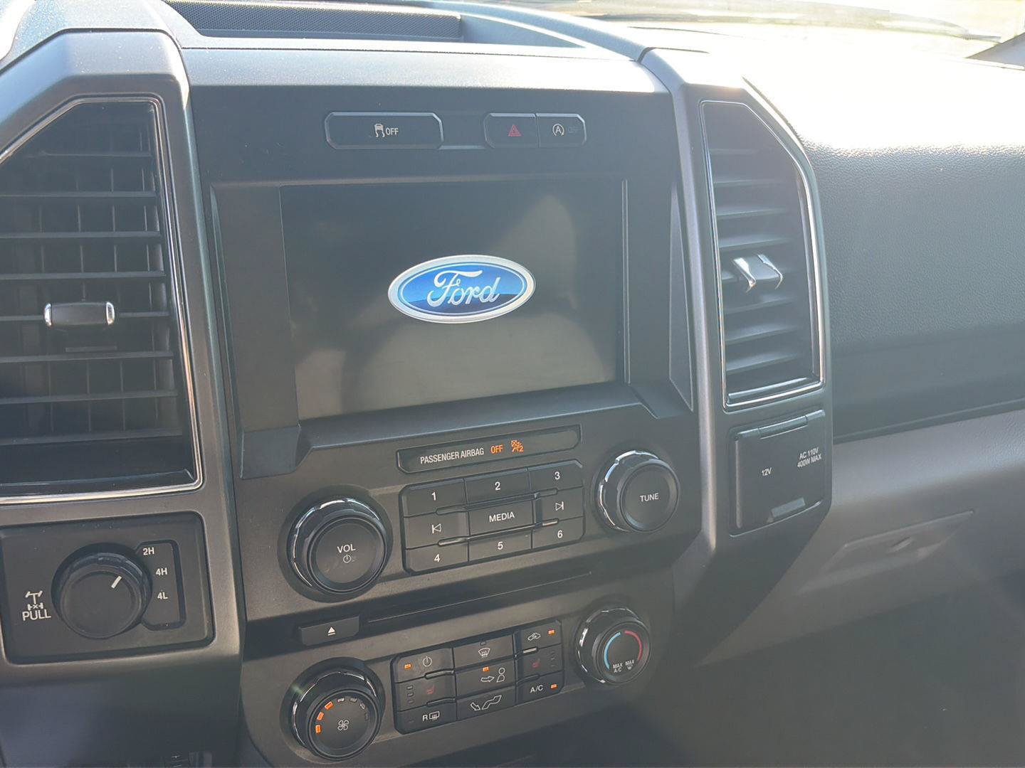 Used 2018 Ford F150 XLT w/ Equipment Group 302A Luxury AWD/4WD image 20