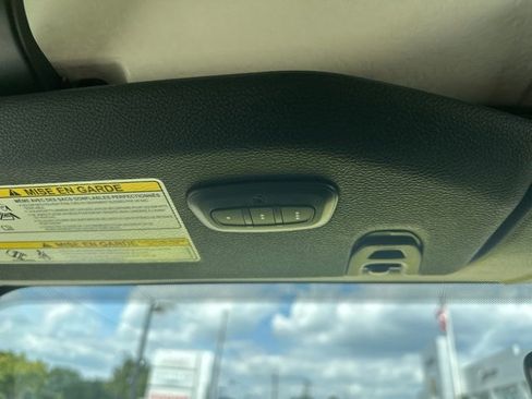 Used 2023 Jeep Wrangler Sahara w/ Cold Weather Group image 37