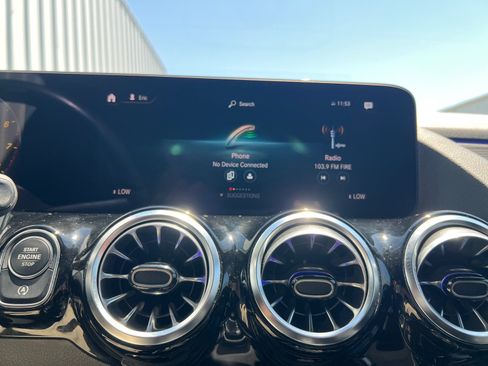 Certified 2023 Mercedes-Benz GLA 250 image 32
