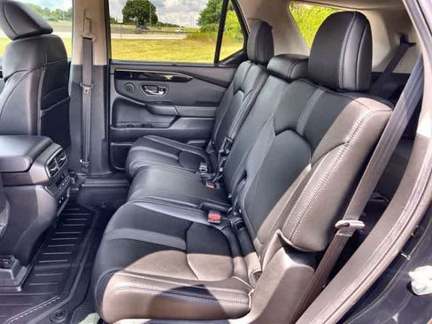 Certified 2026 Honda Pilot EX-L image 14