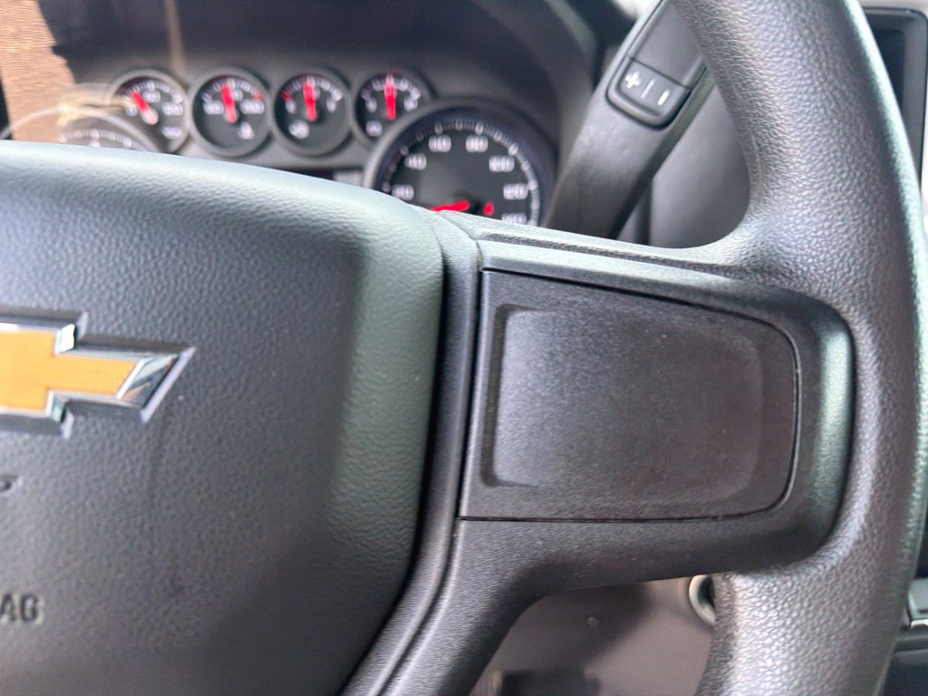 Used 2023 Chevrolet Silverado 1500 Custom AWD/4WD image 22