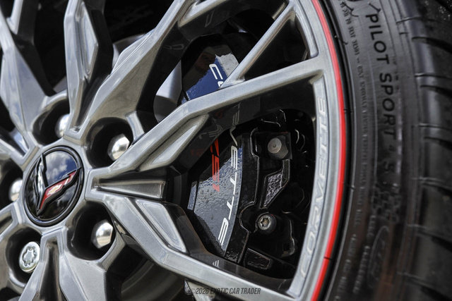 Used 2025 Chevrolet Corvette Stingray Premium Cpe w/ Z51 Performance Package RWD image 61