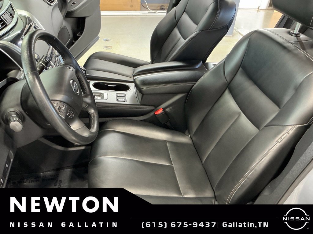 Used 2022 Nissan Murano SV w/ SV Midnight Edition Package AWD/4WD image 13