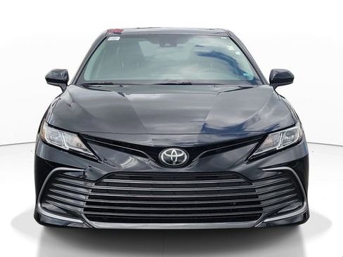 Used 2023 Toyota Camry LE FWD image 3