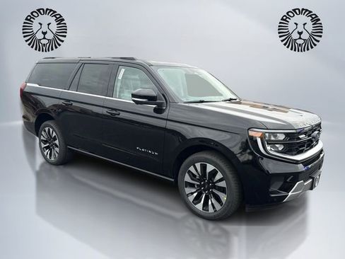 New 2025 Ford Expedition Max Platinum w/ Platinum Ultimate Package image 3