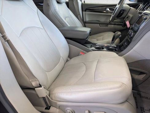 Used 2015 Buick Enclave Leather w/ Trailering Package FWD image 20