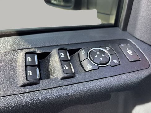 Used 2022 Ford F450 Platinum w/ FX4 Off-Road Package image 26