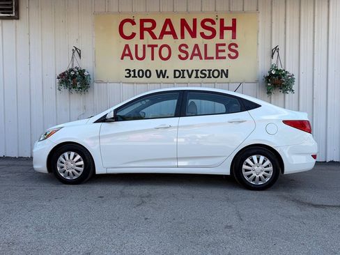 Used 2016 Hyundai Accent SE FWD image 7