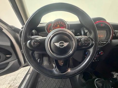 Used 2017 MINI Cooper S FWD image 16
